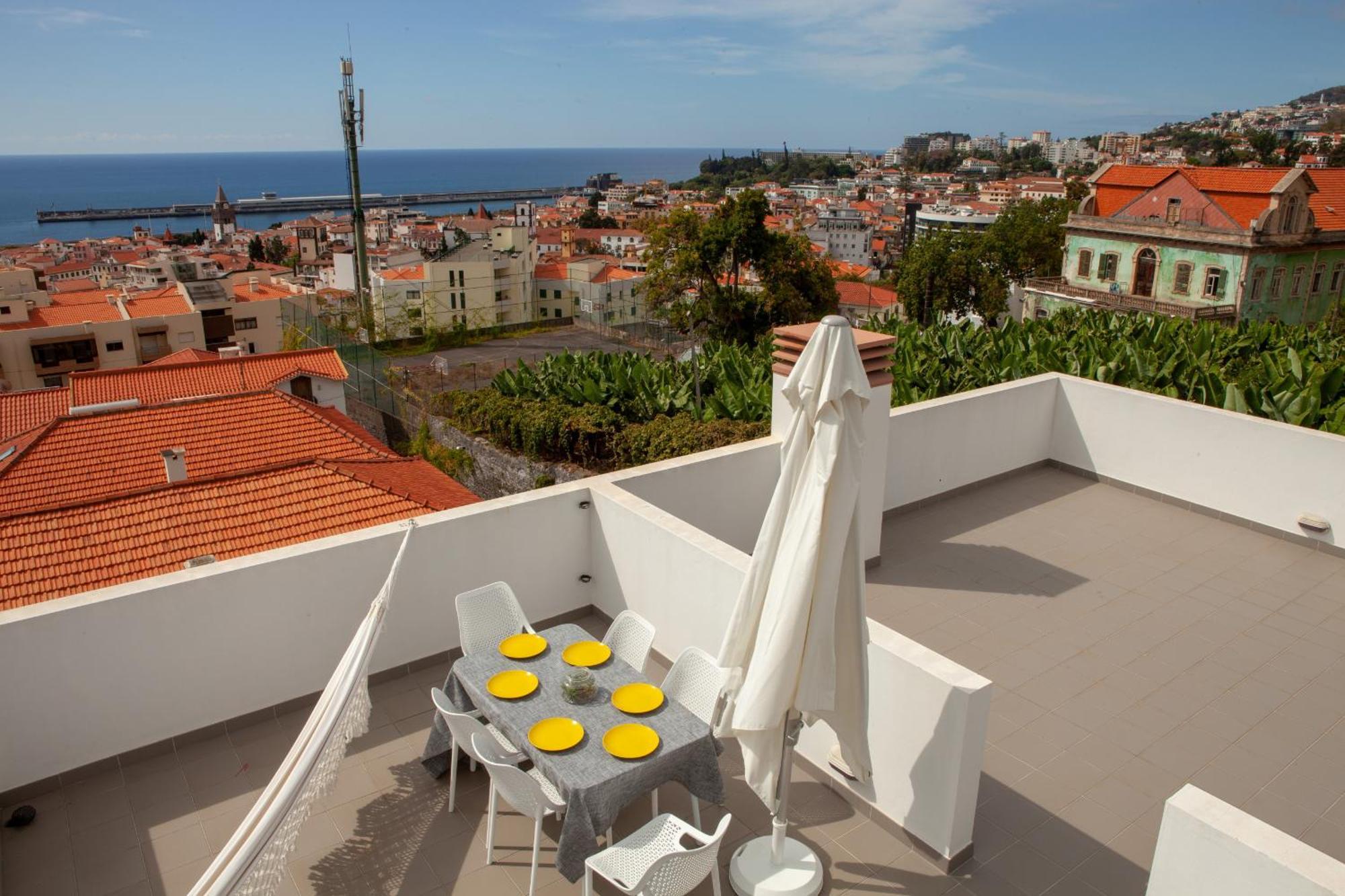Rooftop Funchal - By Wehost Bagian luar foto